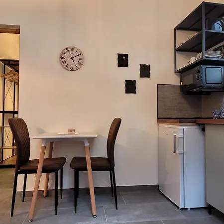 Zigarrenhof In Citynaehe Inkl. Netflix 아샤펜부르크