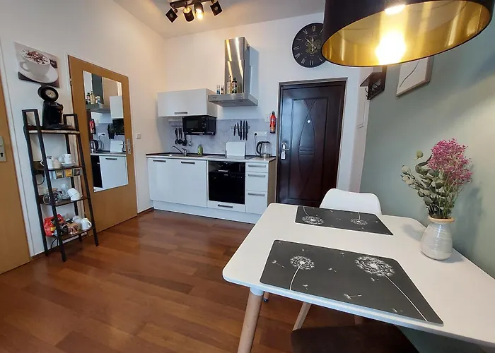 Zigarrenhof In Citynaehe Inkl. Netflix Daire