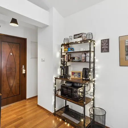 Zigarrenhof In Citynaehe Inkl. Netflix * أشافنبورغ