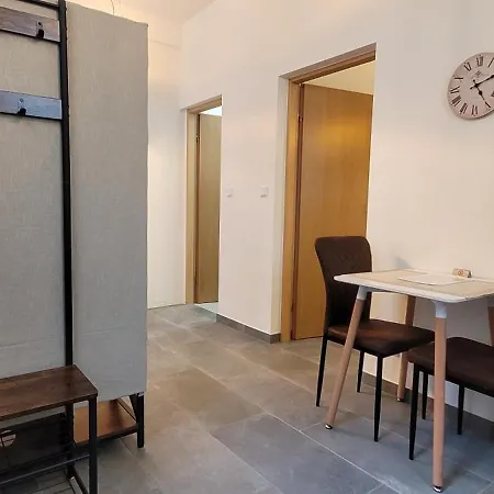 Zigarrenhof In Citynaehe Inkl. Netflix