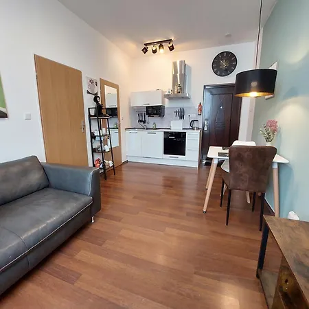 Zigarrenhof In Citynaehe Inkl. Netflix Apartment *
